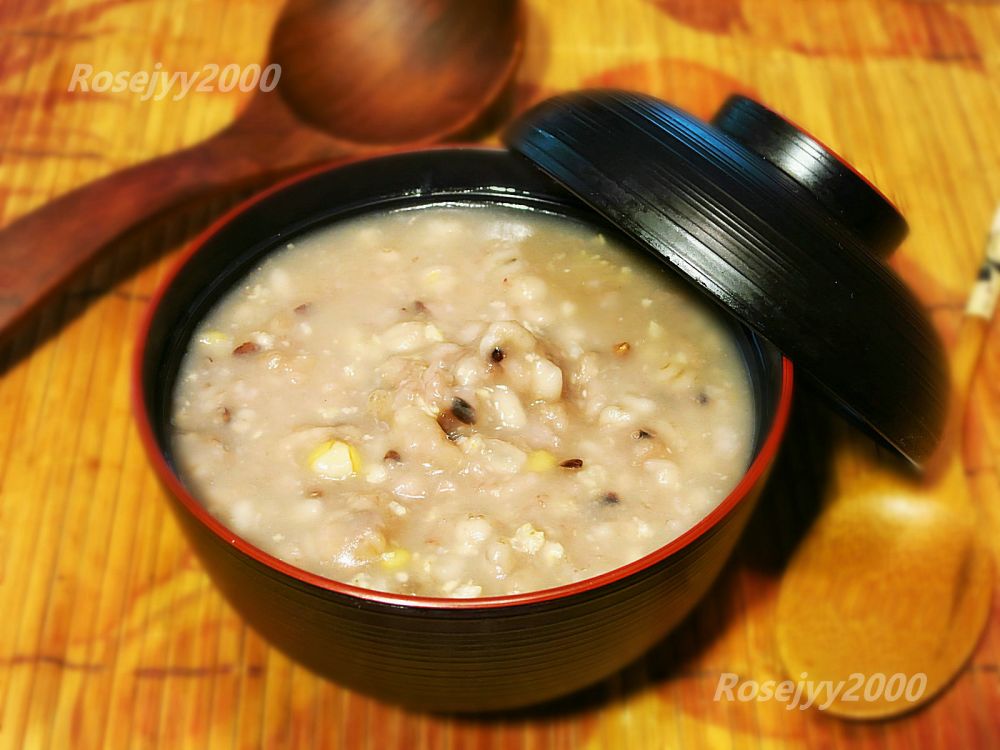 黑米大麥小麥粥